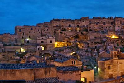 5 astonishing things to see & do in the city of Matera